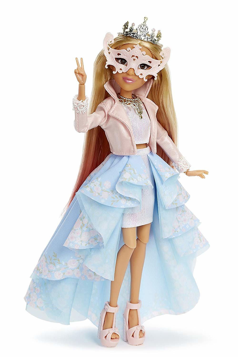 Project Mc2 Experiments With doll Adrienne ' s Lemon Soap doll 28cm