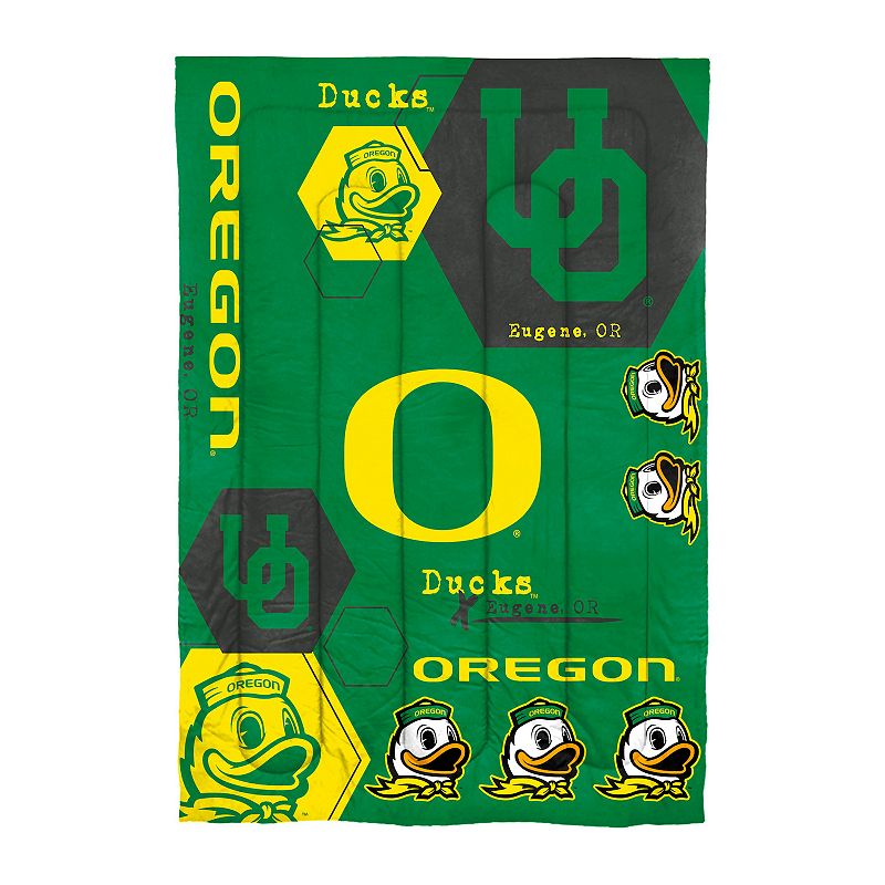 The Northwest Oregon Ducks Twin Comforter Set with Sham