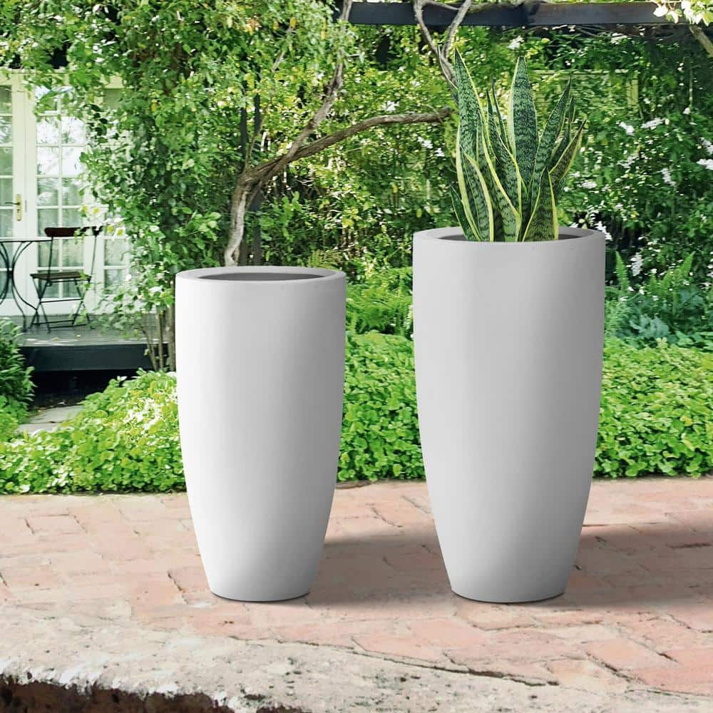 PLANTARA 32 in. and 23.6 in. H Concrete Tall Solid White planter， Large Outdoor Plant pot， Modern Tapered Flower pot for Garden PA099S2-8011