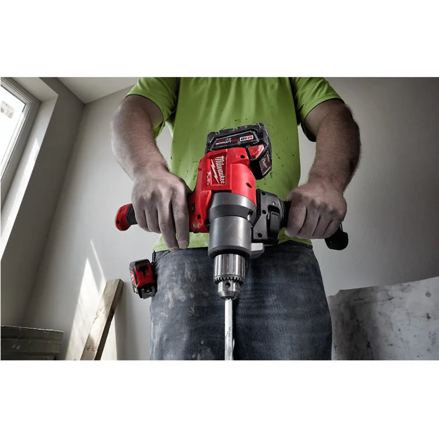 Milwaukee M18 FUEL 18-Volt Lithium-Ion Brushless Cordless 1/2 in. Mud Mixer (Tool-Only)， 2810-20