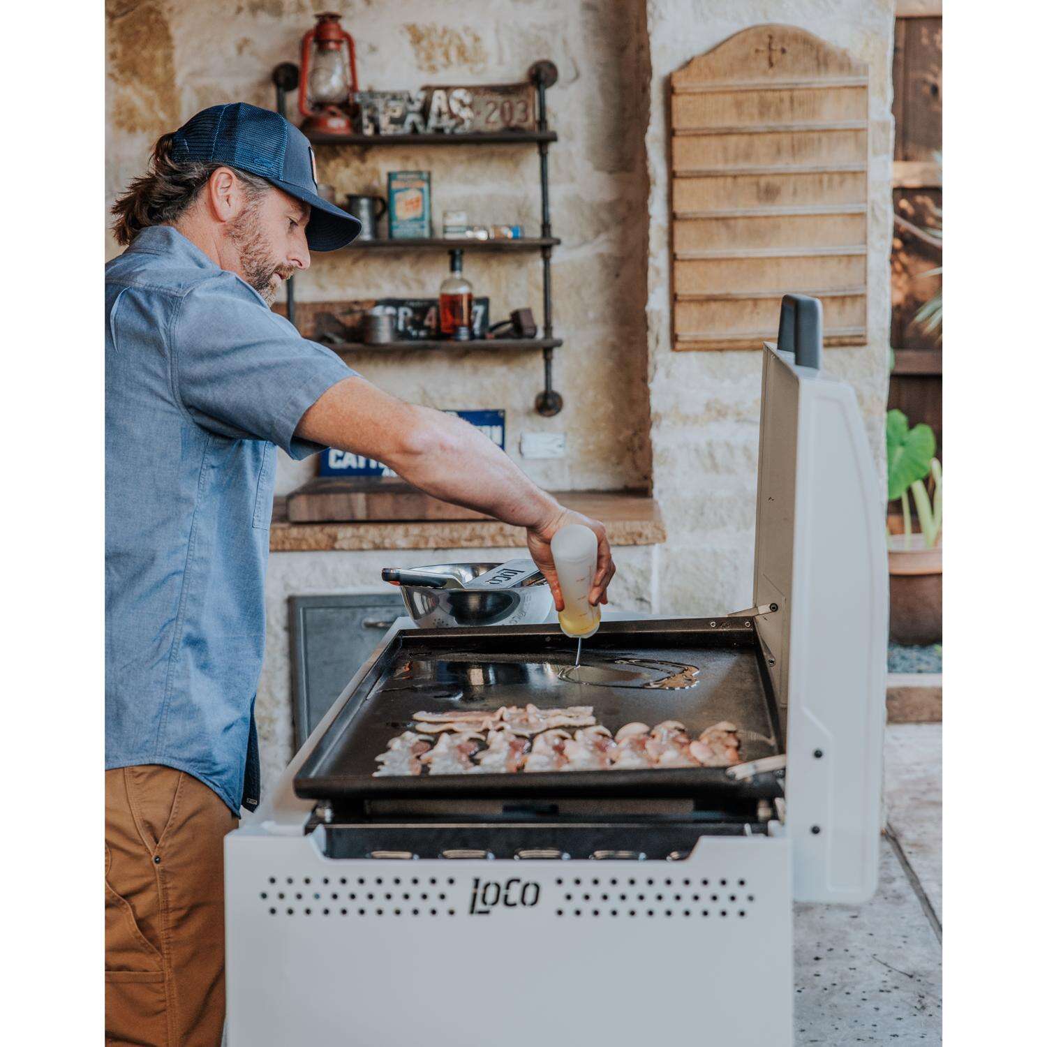 LoCo 3 Burner Liquid Propane Outdoor Griddle with Hood Gray