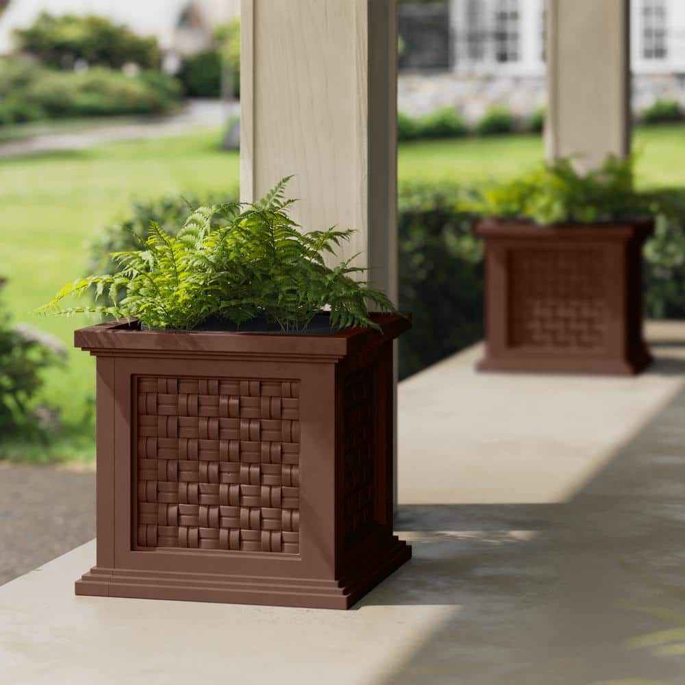 Pure Garden 14.65 in. Faux Rattan Planter Box Brown 50-LG1470