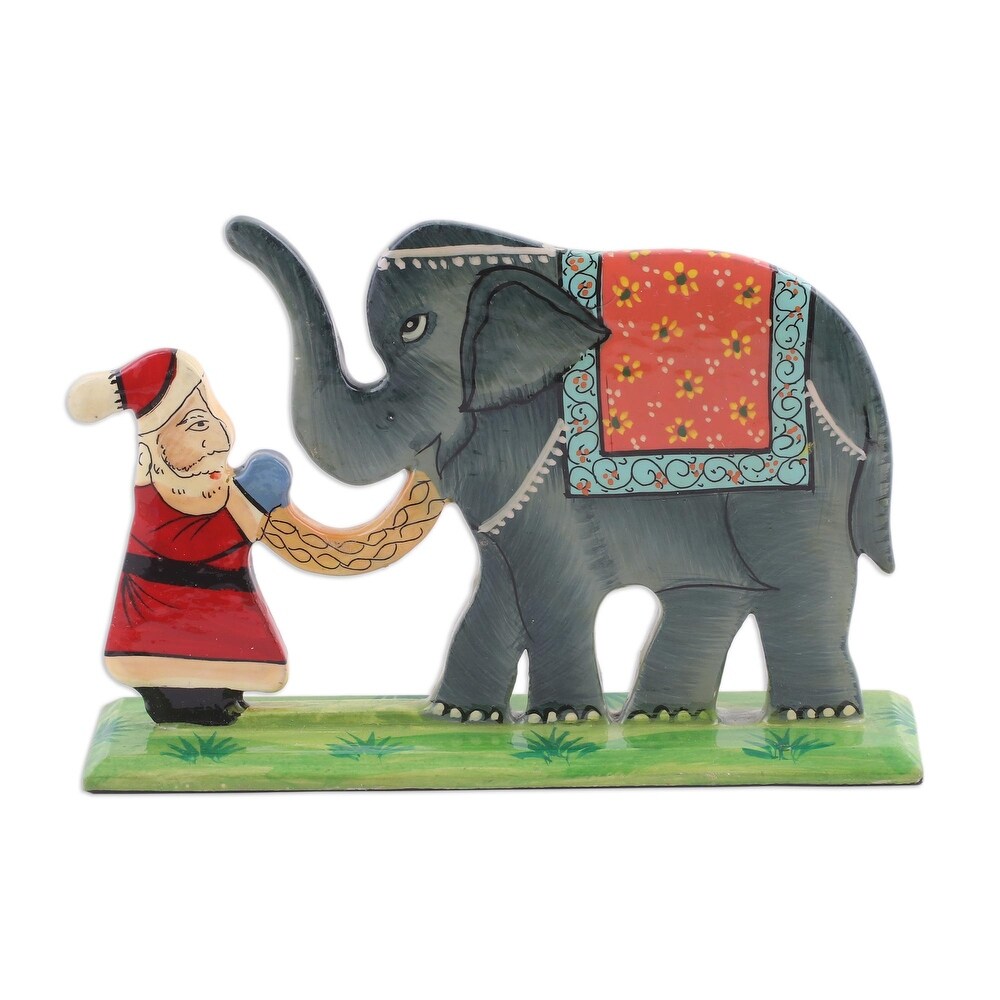 NOVICA Handmade Jungle Santa Wood Decorative Accents (Pair)   3.9\