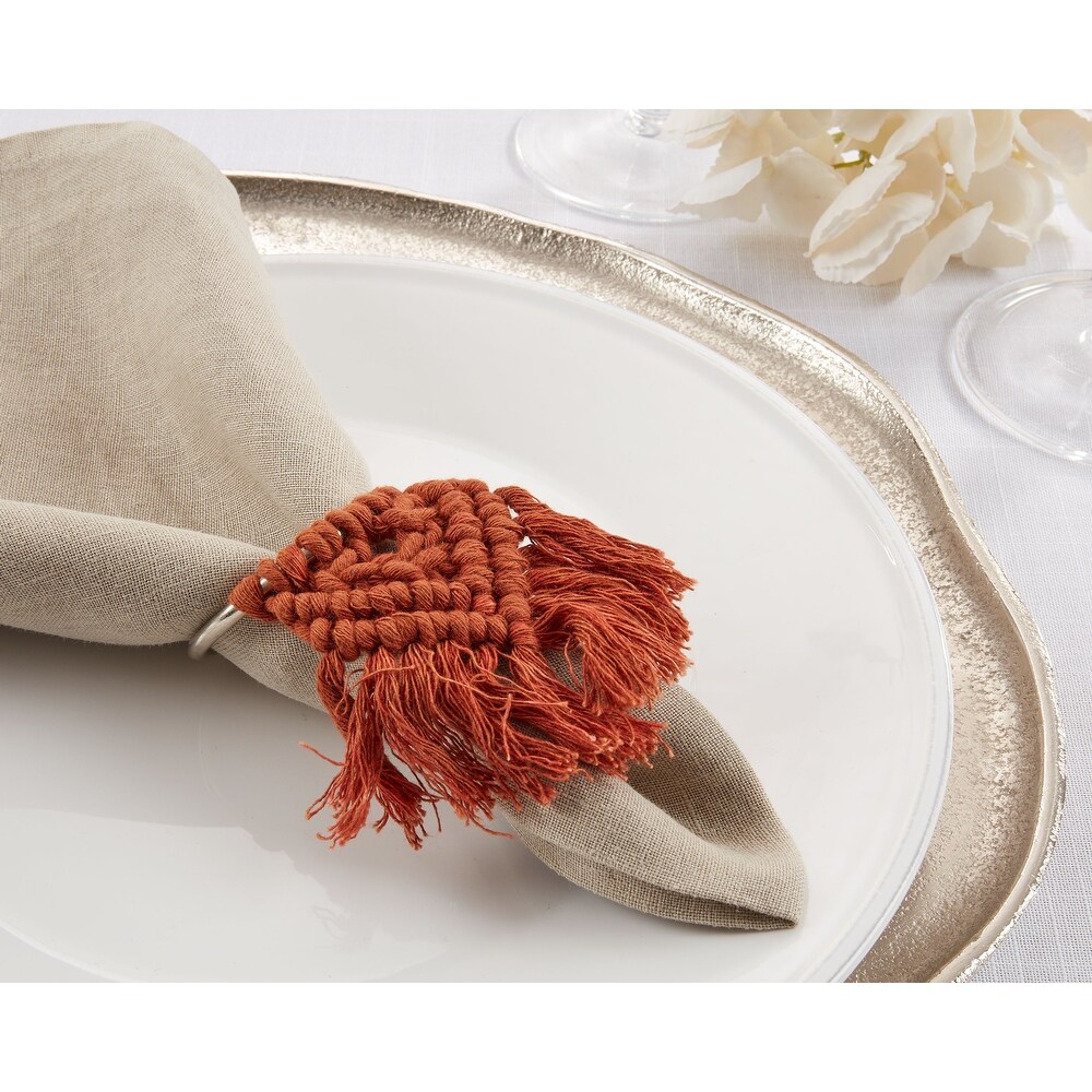 Napkin Rings With Braided Design (Set of 4)