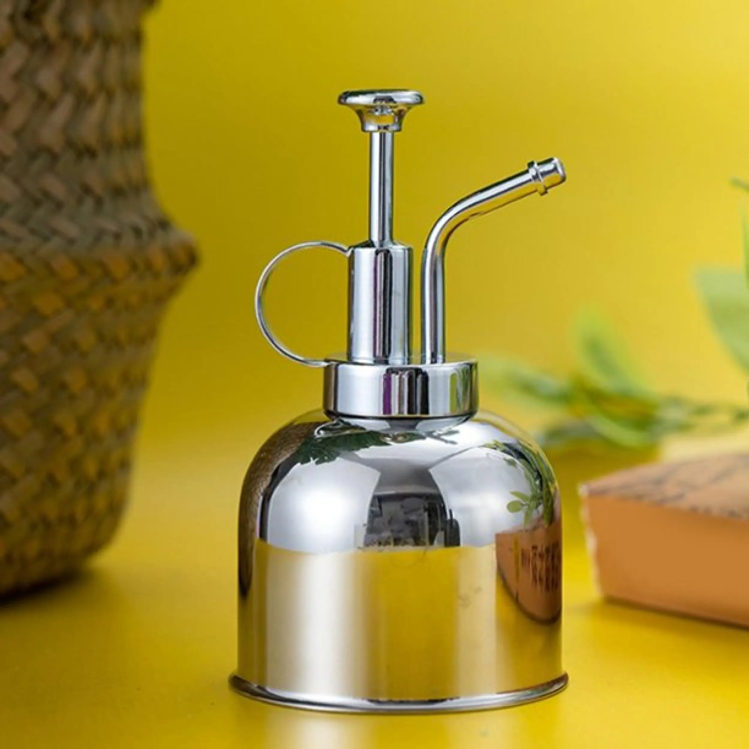 Manufacture Handmade Small Stainless Steel Watering Spray Used for Home Plant Spray  Kettle Flower Garden Watering