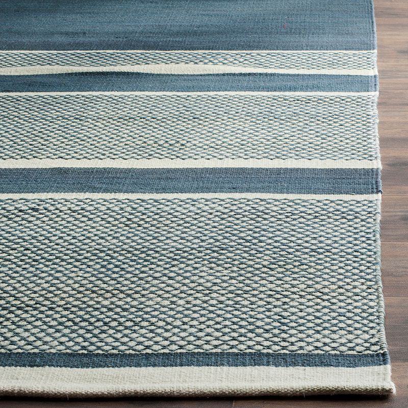 Safavieh Kilim Tara Striped Wool Blend Rug