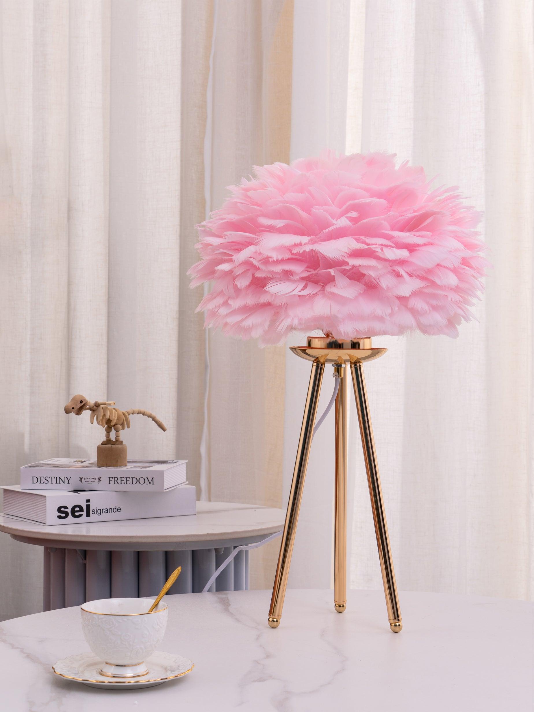 Goose Feather Table Lamp