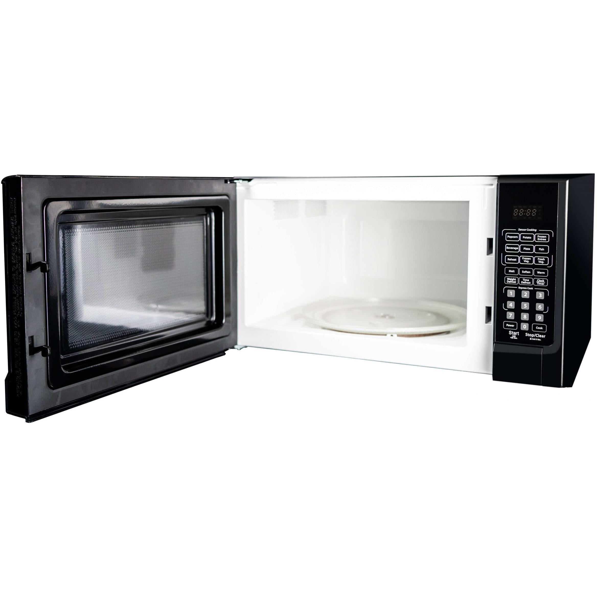 Danby 1.4 cu ft Countertop Sensor Microwave Oven DDMW01440BG1