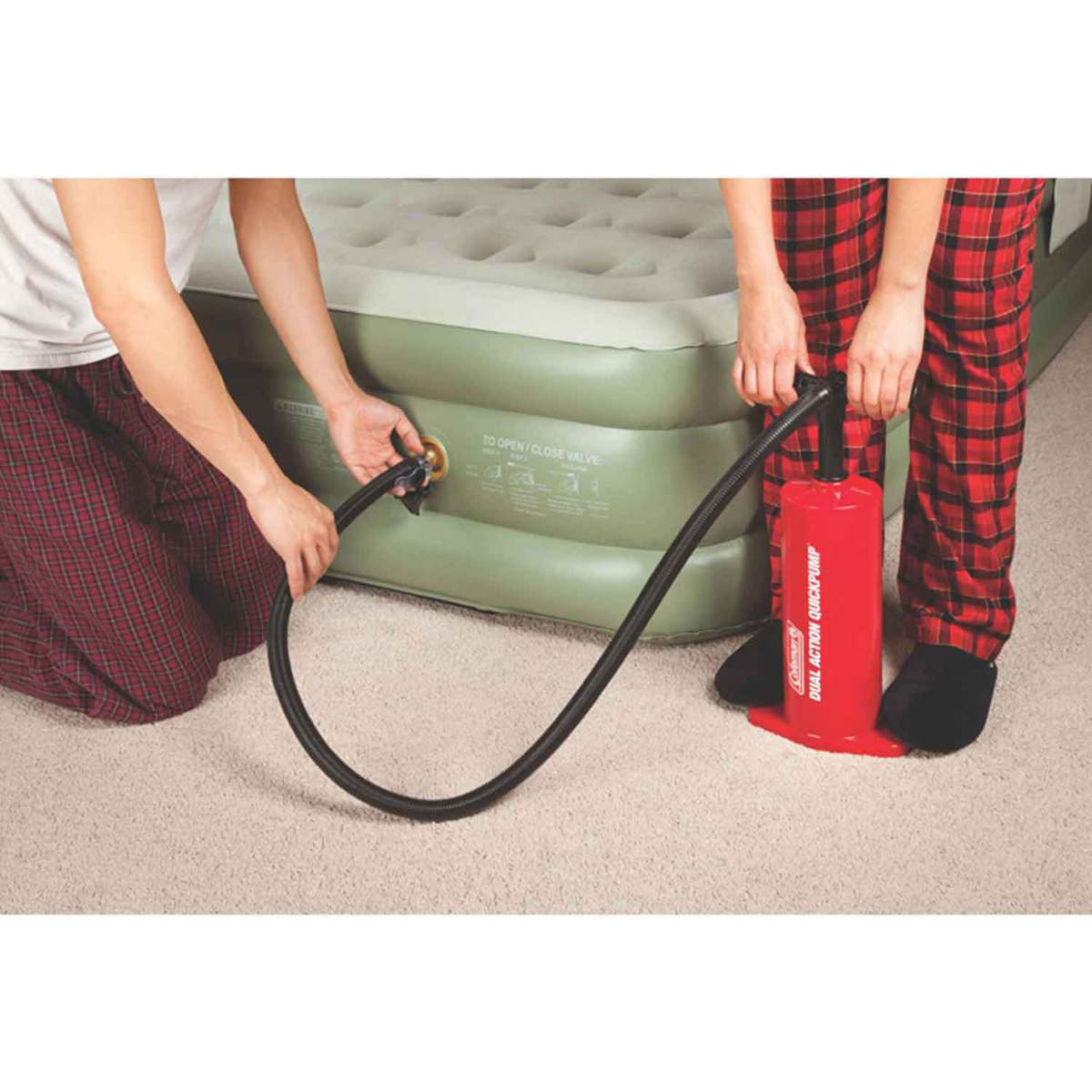 Coleman Dual Action Quick Pump