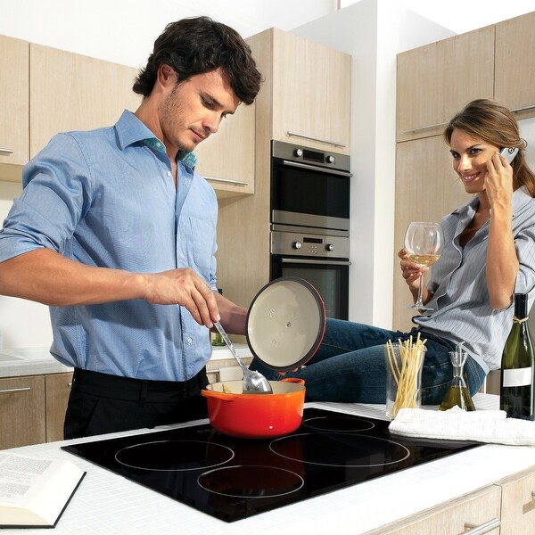 30-in Induction Cooktop with 4 Elements including 3，700-Watt Element