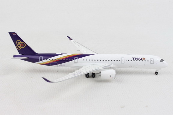 Herpa Thai A350 900 1/500  HE529693 001