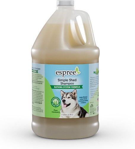 Espree Simple Shed Aloe Vera Dog and Cat Shampoo