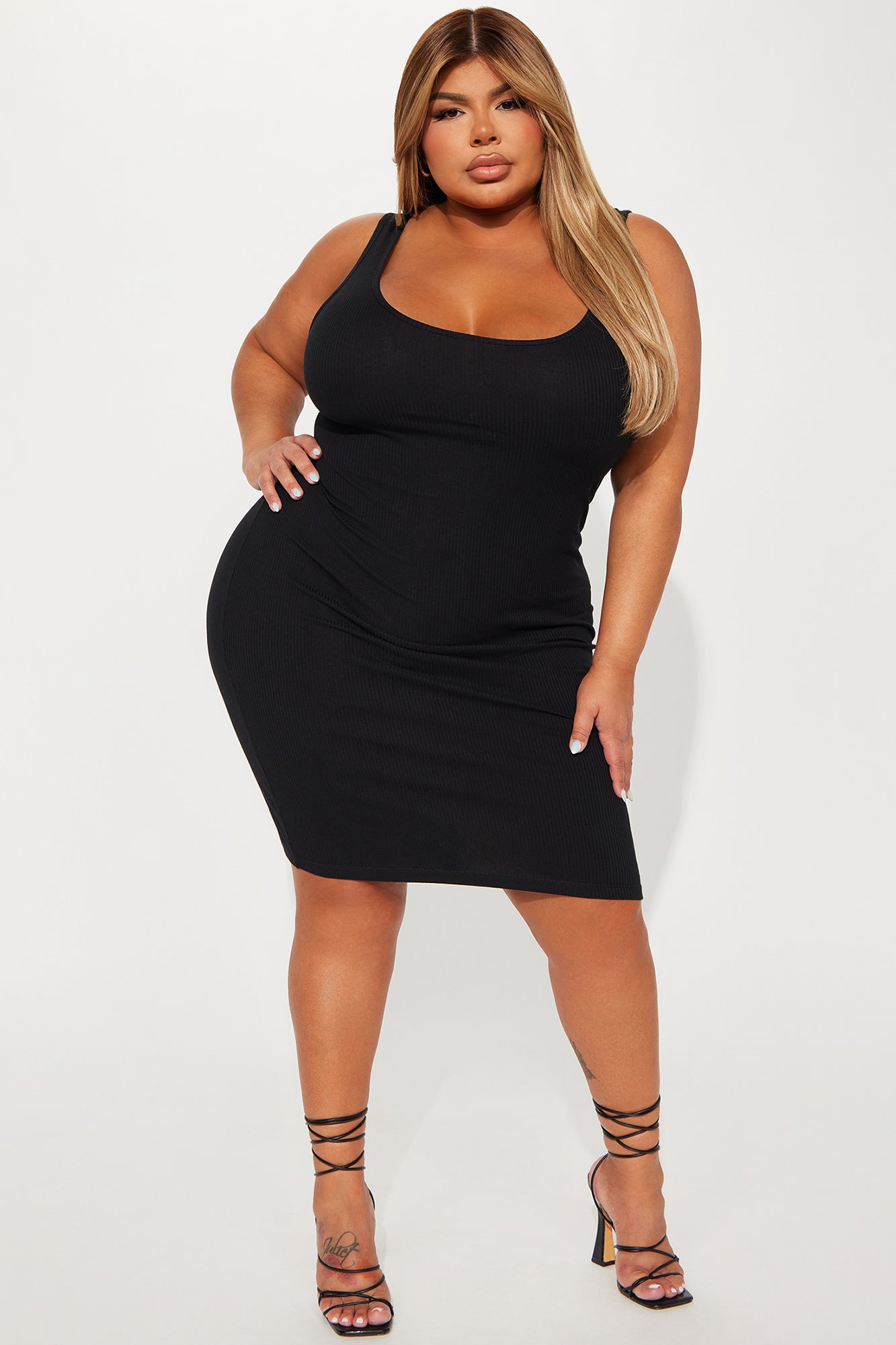 A Must Have Ribbed Midi Dress - Black