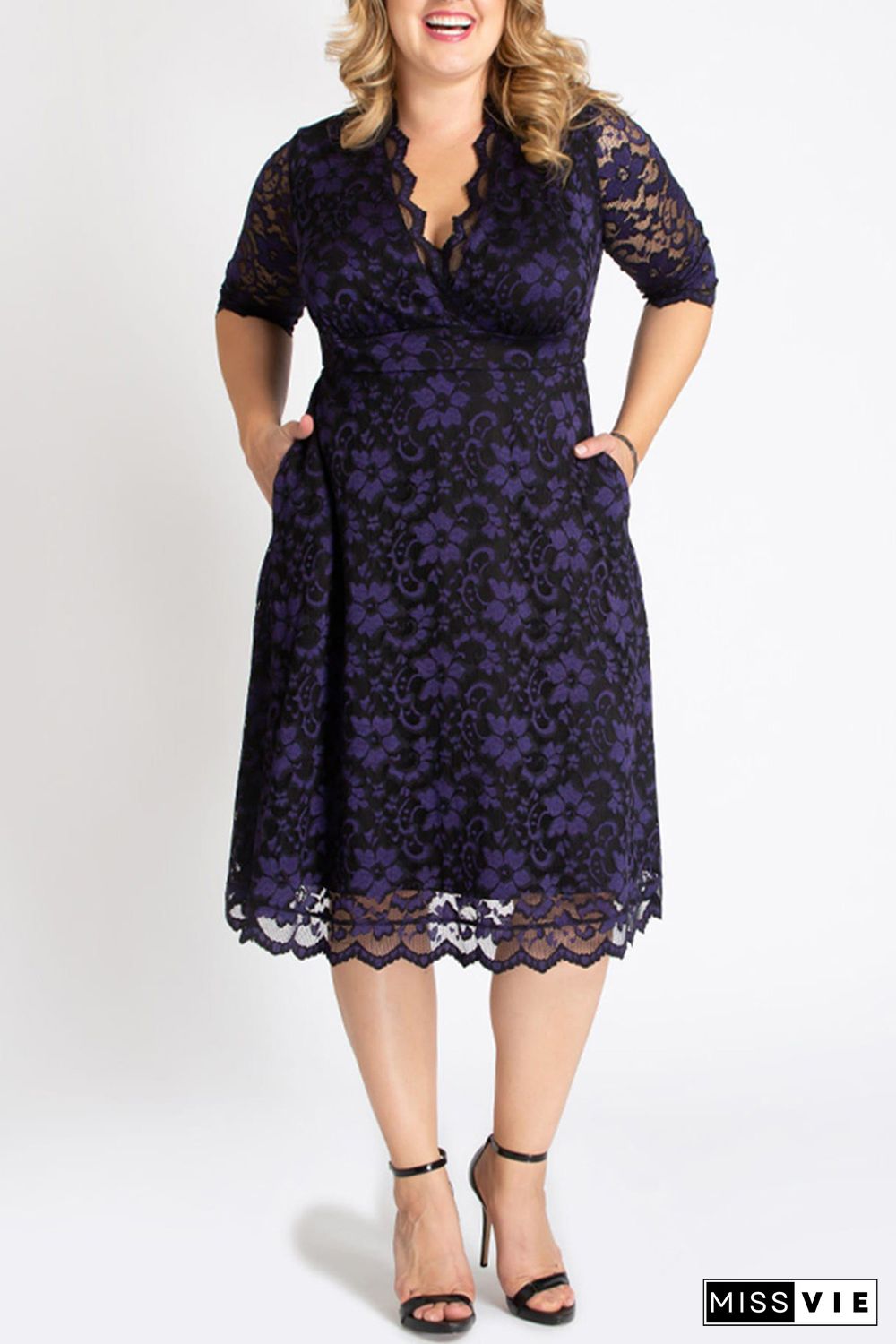 Blue Plus Size Half Sleeve Lined Lace Midi Dress