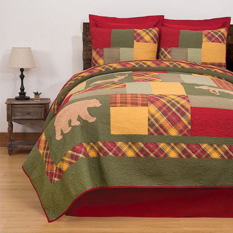 CandF Home Buckley Lodge Quilt Set with Shams