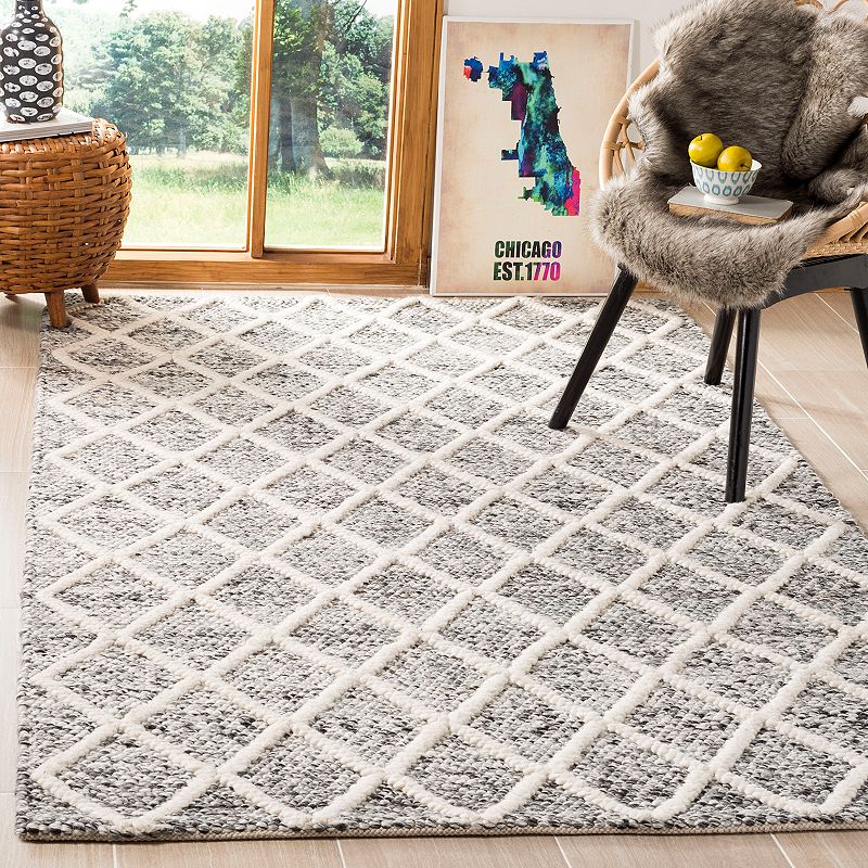 Safavieh Natura Allison Diamond Rug