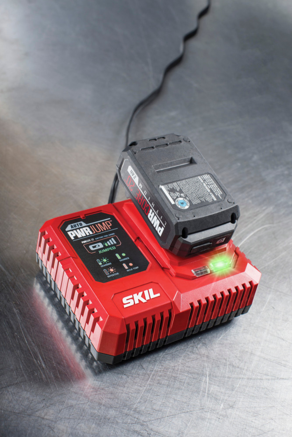 Skil PWRCORE 20™ Auto PWR JUMP™ Charger ;