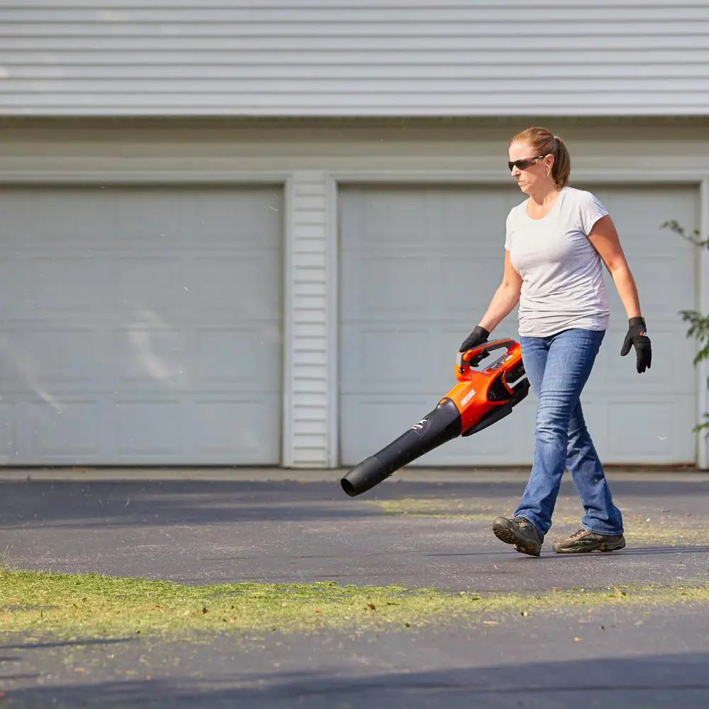 ECHO DPB-2500C1 eFORCE 56V 151 MPH 526 CFM Cordless Battery Blower with 2.5Ah Battery and Charger