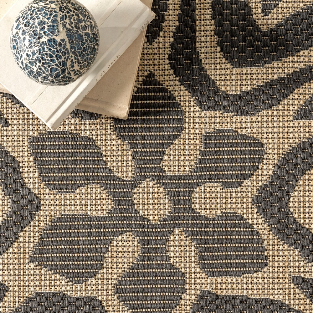 Brooklyn Rug Co Dakota Geometric Indoor/Outdoor Area Rug