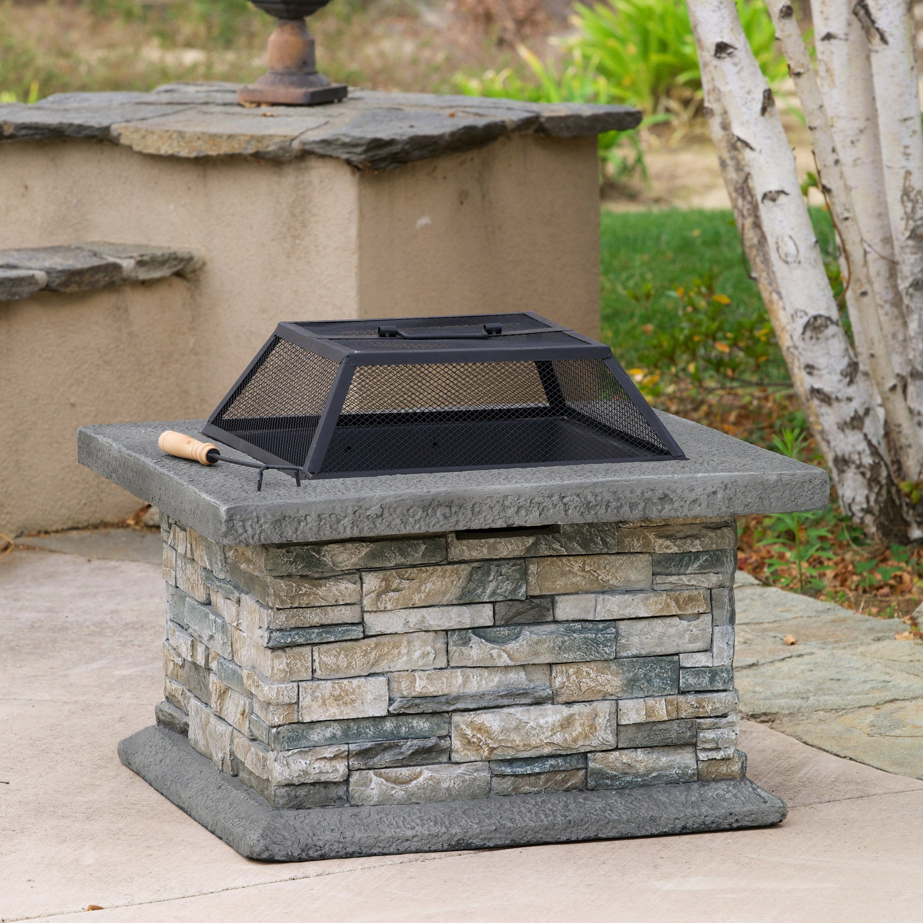 Kentwood Outdoor Fire Pit