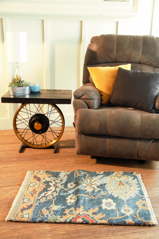 22 quotBlack Solid Wood End Table   Industrial   Side Tables And End Tables   by HomeRoots  Houzz