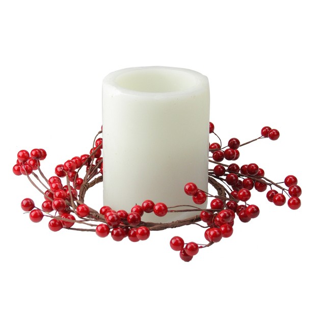 Shiny Berries Artificial Christmas Candle Holder Ring Red brown