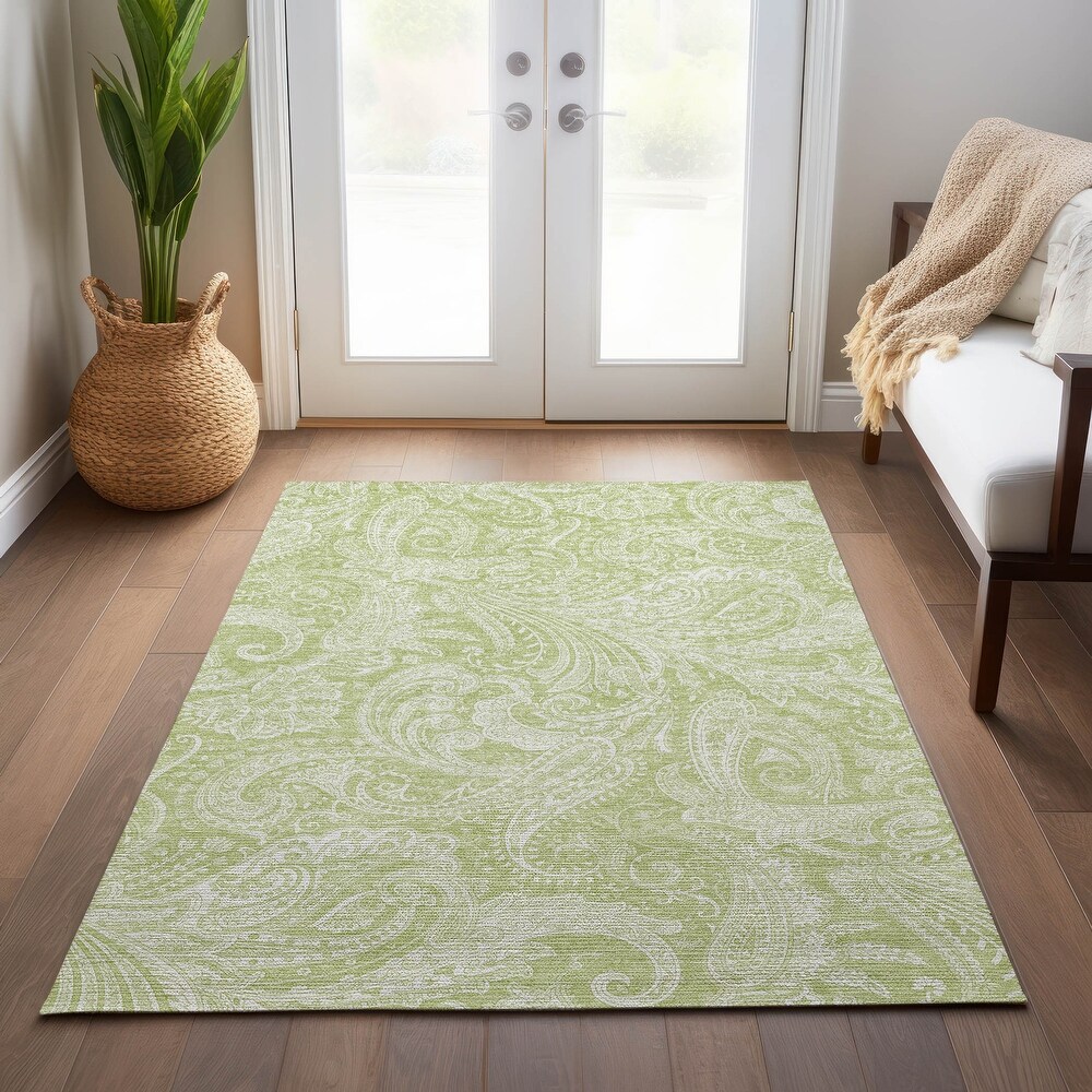 Machine Washable Indoor/ Outdoor Chantille Traditional Paisley Rug