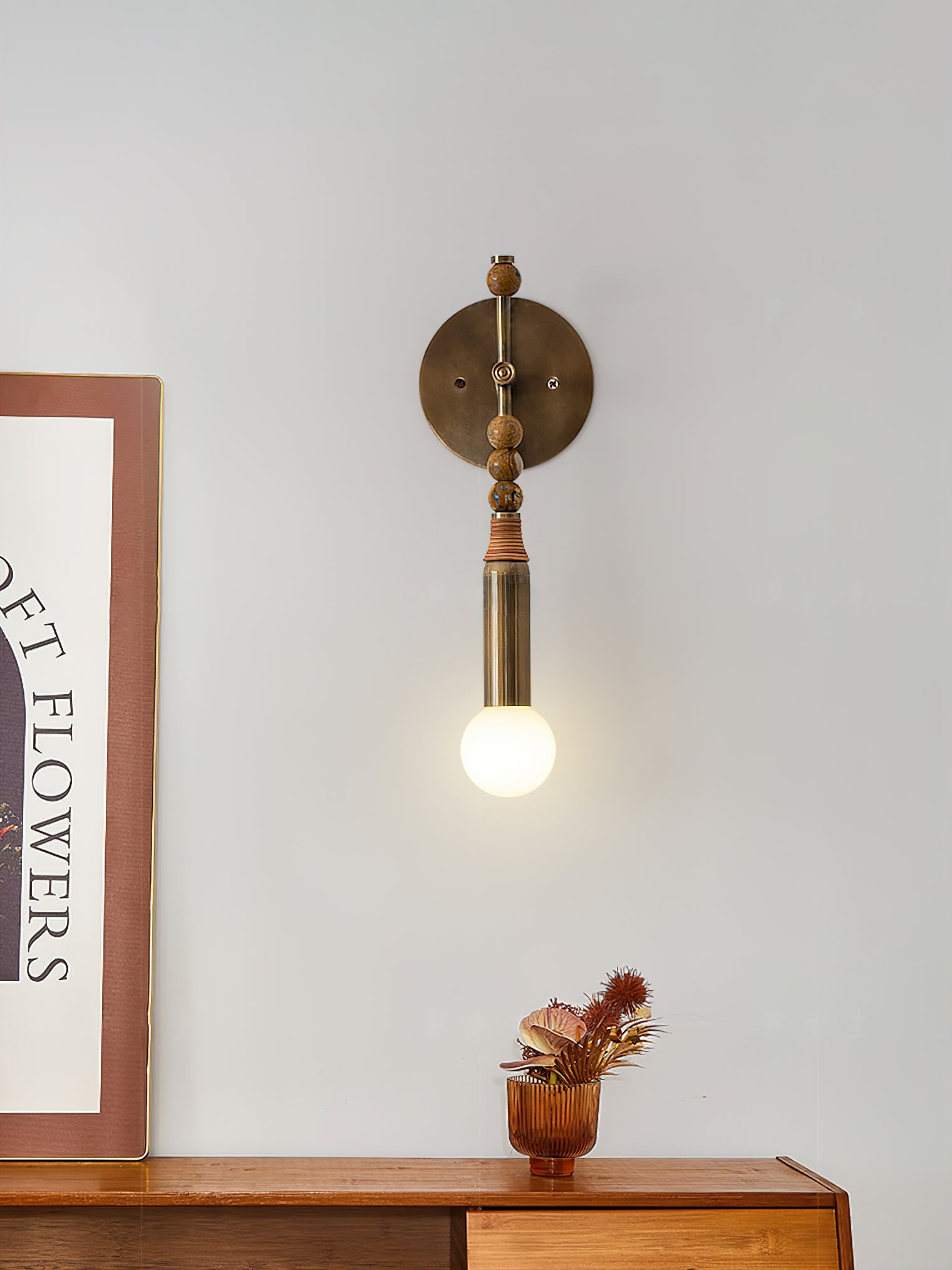 Toam Wall Lamp