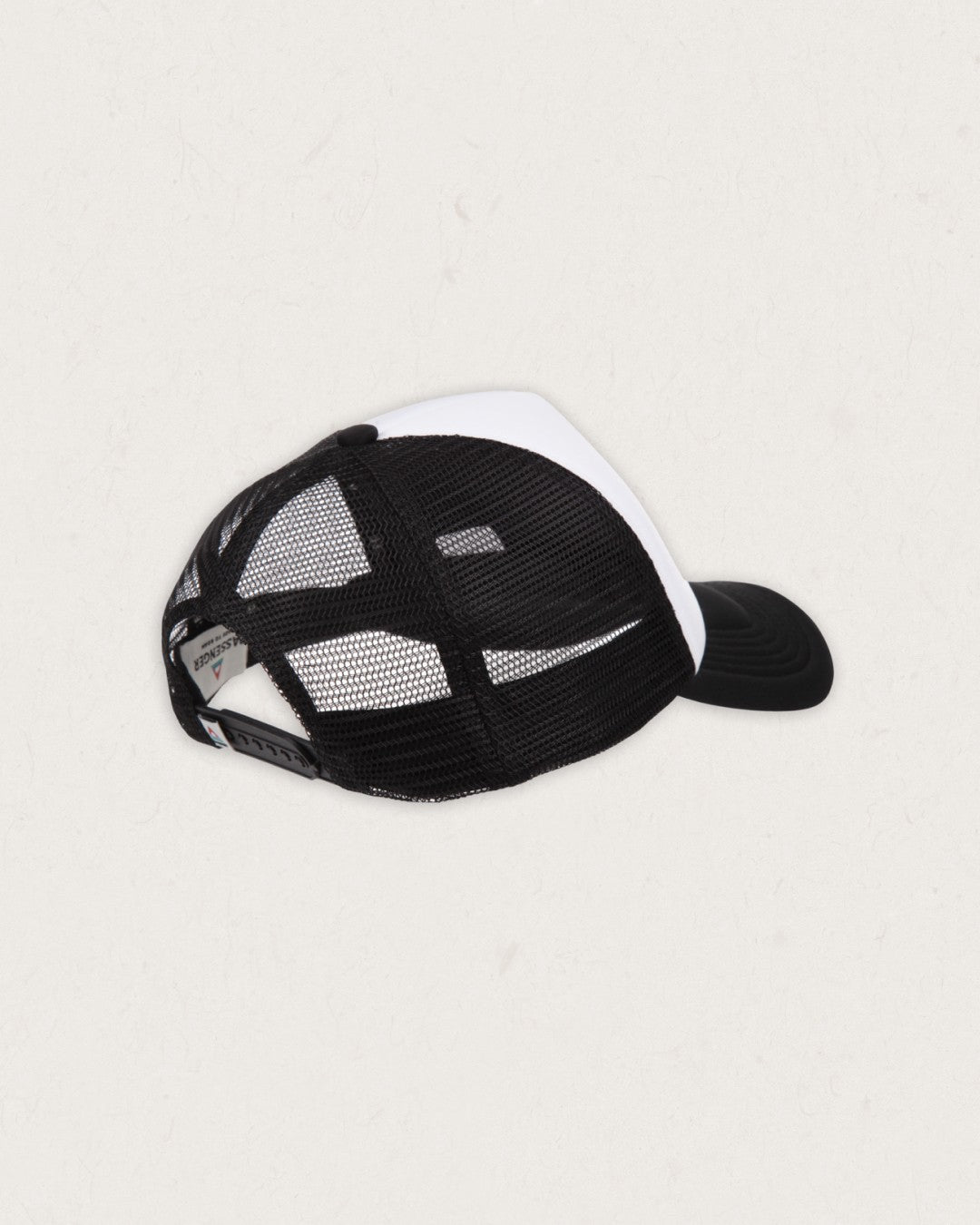 Beechey Snapback Trucker Cap - Black/ White