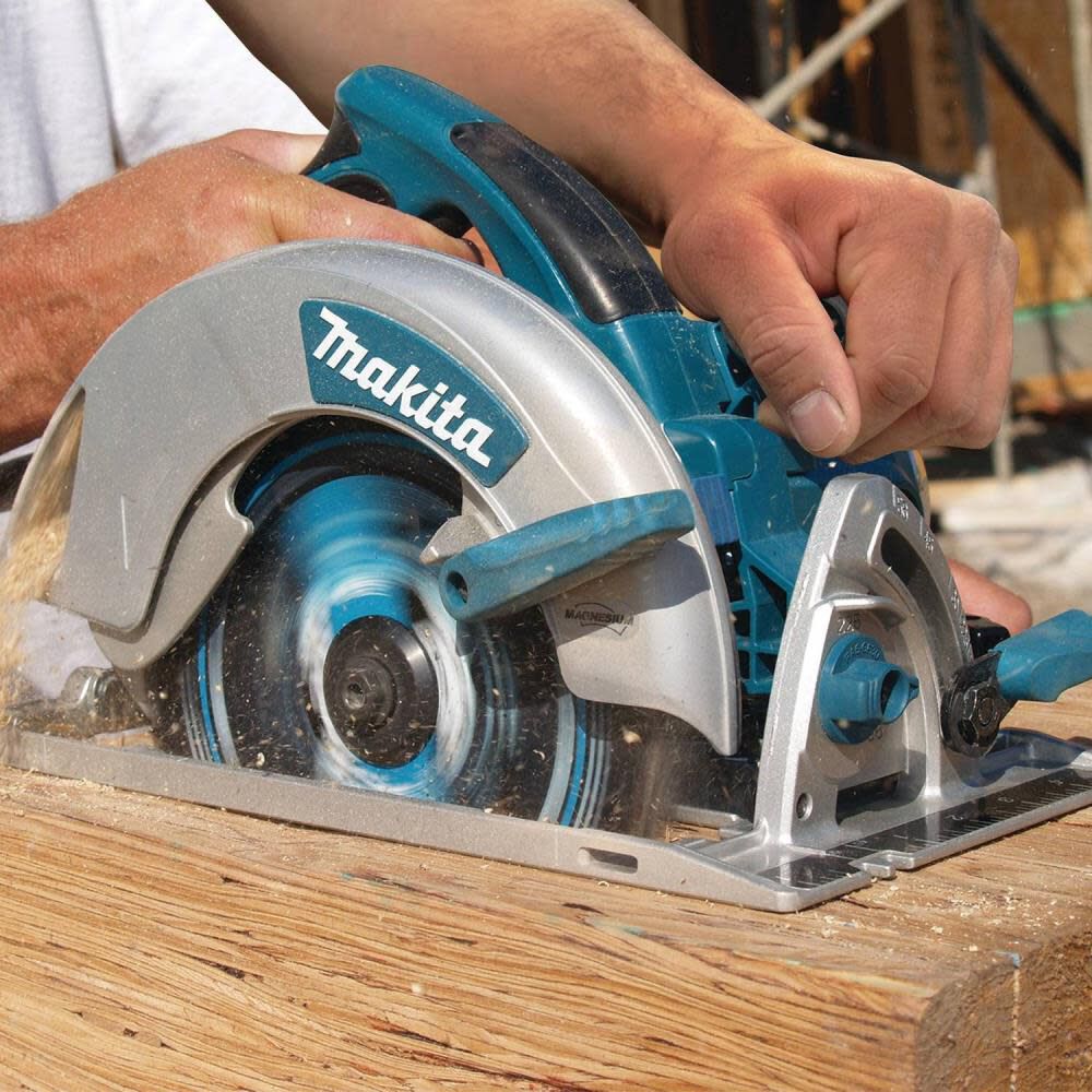 Makita 7-1/4 In. Magnesium Circular Saw with L.E.D. Lights; Electric Brake. 5007MGA from Makita