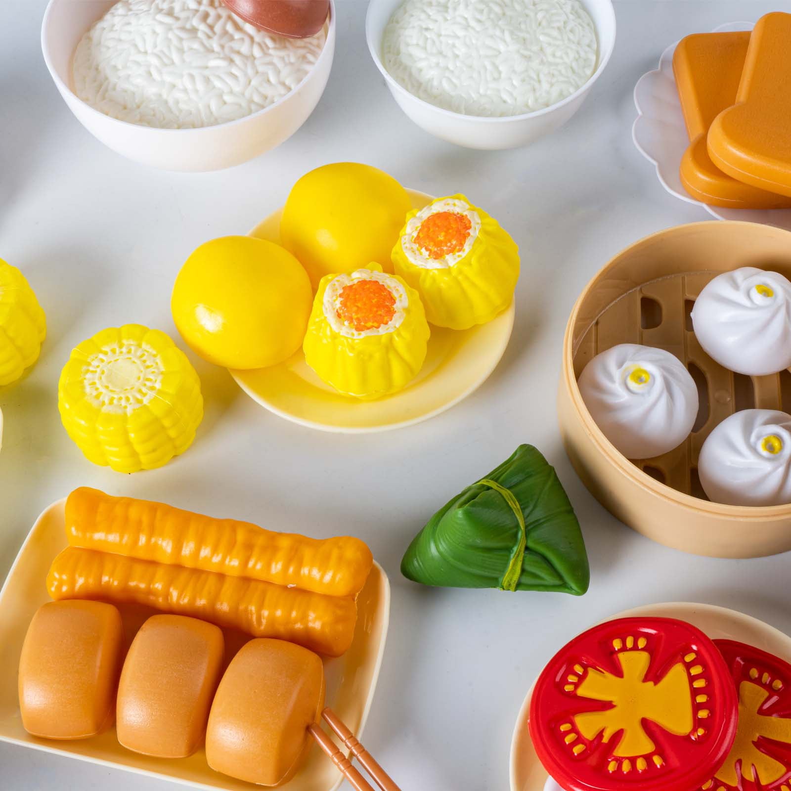 88Pcs Children's play food set with steamed buns, eggs, soy milk, breakfast, cutlery, steamer, dramatic plastic food toys for toddler boys and girls over 3 years old