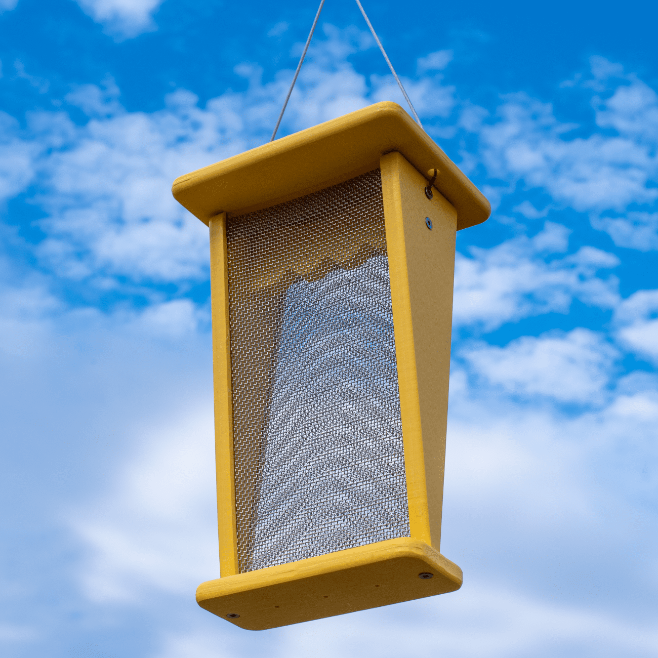 JCs Wildlife 12 Inch Recycled Poly Lumber V Goldfinch Thistle Nyjer Feeder