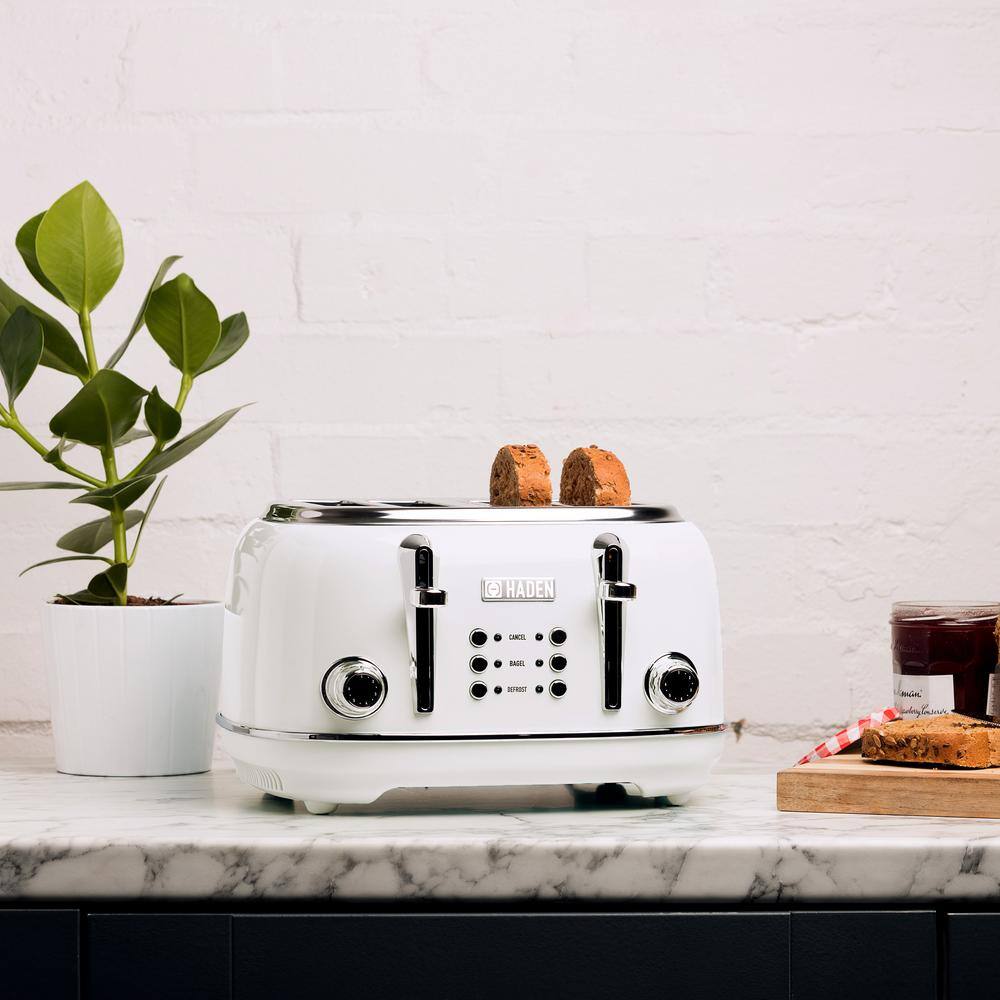 HADEN Heritage 1500-Watt 4-Slice White Wide Slot Retro Toaster with Removable Crumb Tray and Browning Control 75013