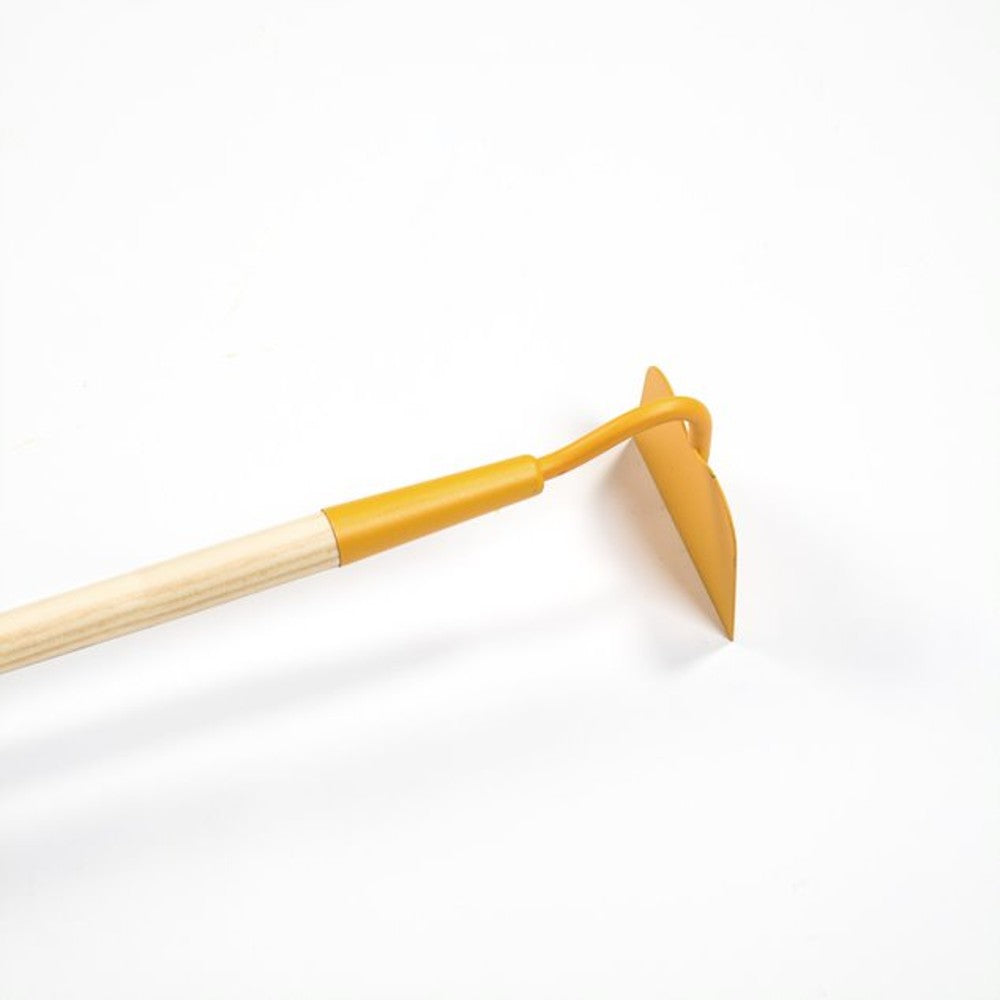 True Temper Child Size Real Garden Weeding Hoe 45 inch Yellow Painted Steel