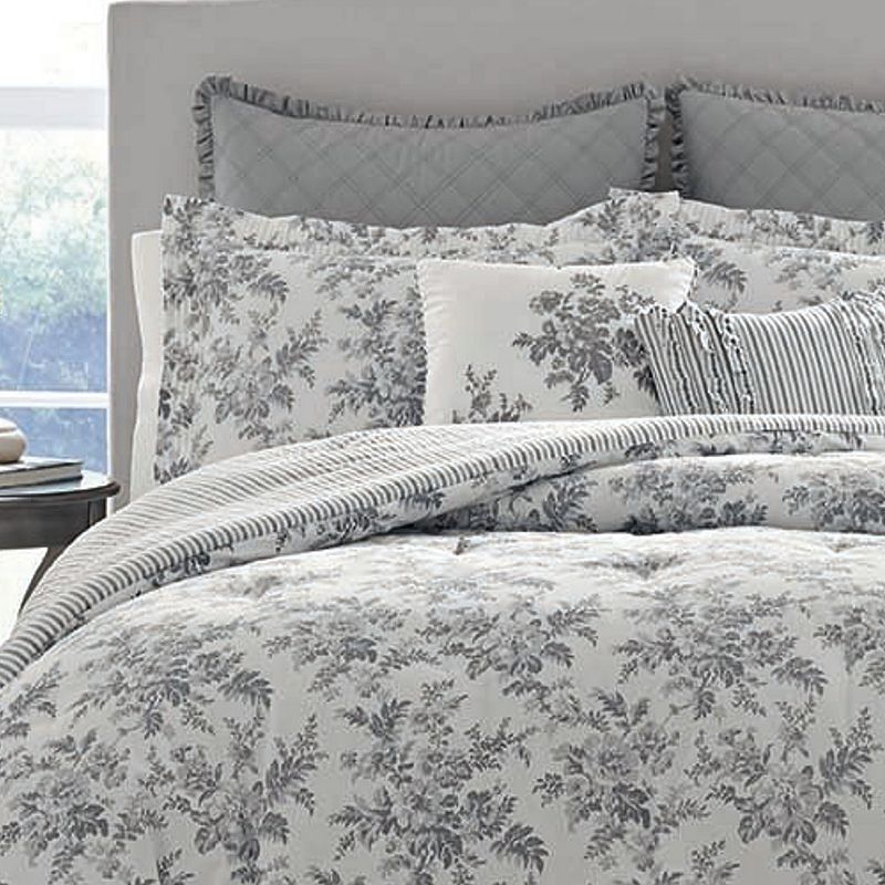 Laura Ashley Lifestyles Annalise Comforter Set