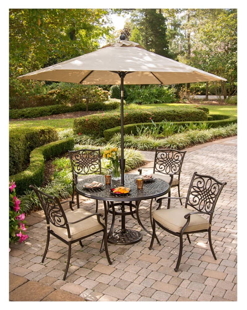 Hanover Traditions 5-Piece Outdoor Dining Patio Set with Umbrella