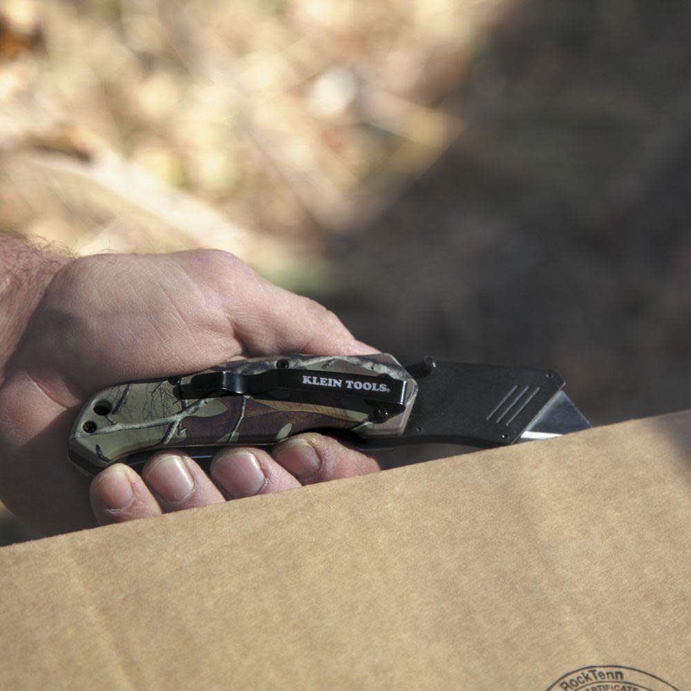 Folding Utility Knife， Camo ;