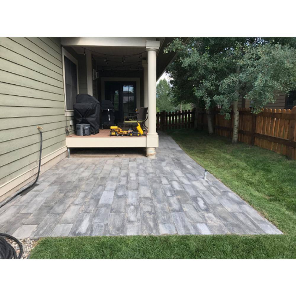 Natural Concrete Products Co 75 sq.ft. Gray Barnwood Plank Patio-On-A-Pallet Paver Set GPLANK