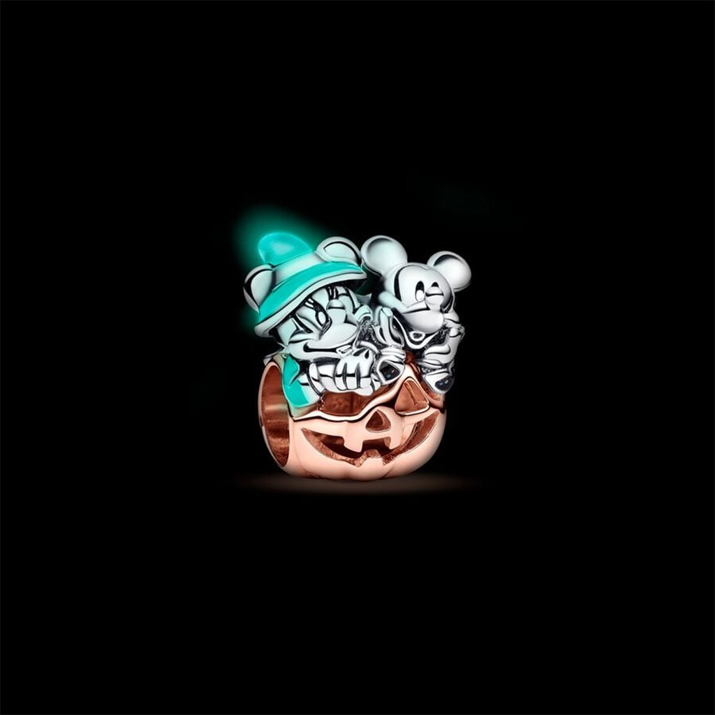 PANDORA   Disney Mickey Mouse & Minnie Mouse Halloween Pumpkin Charm