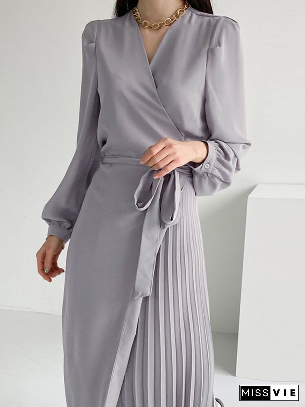 Solid Pleating Tie Up Puff Sleeve V Neck Midi Dresses