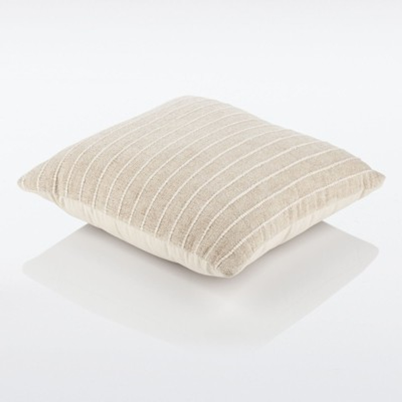 Nate Home by Nate Berkus Textured Decorative Pillow， 20 x 20， Natural/Tan