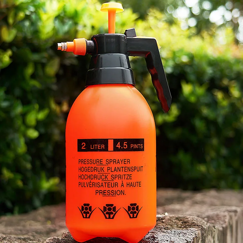 Hand held 0.5 Gallon Sprayer Pump Sprayer Suitable for Garden and Lawn Care