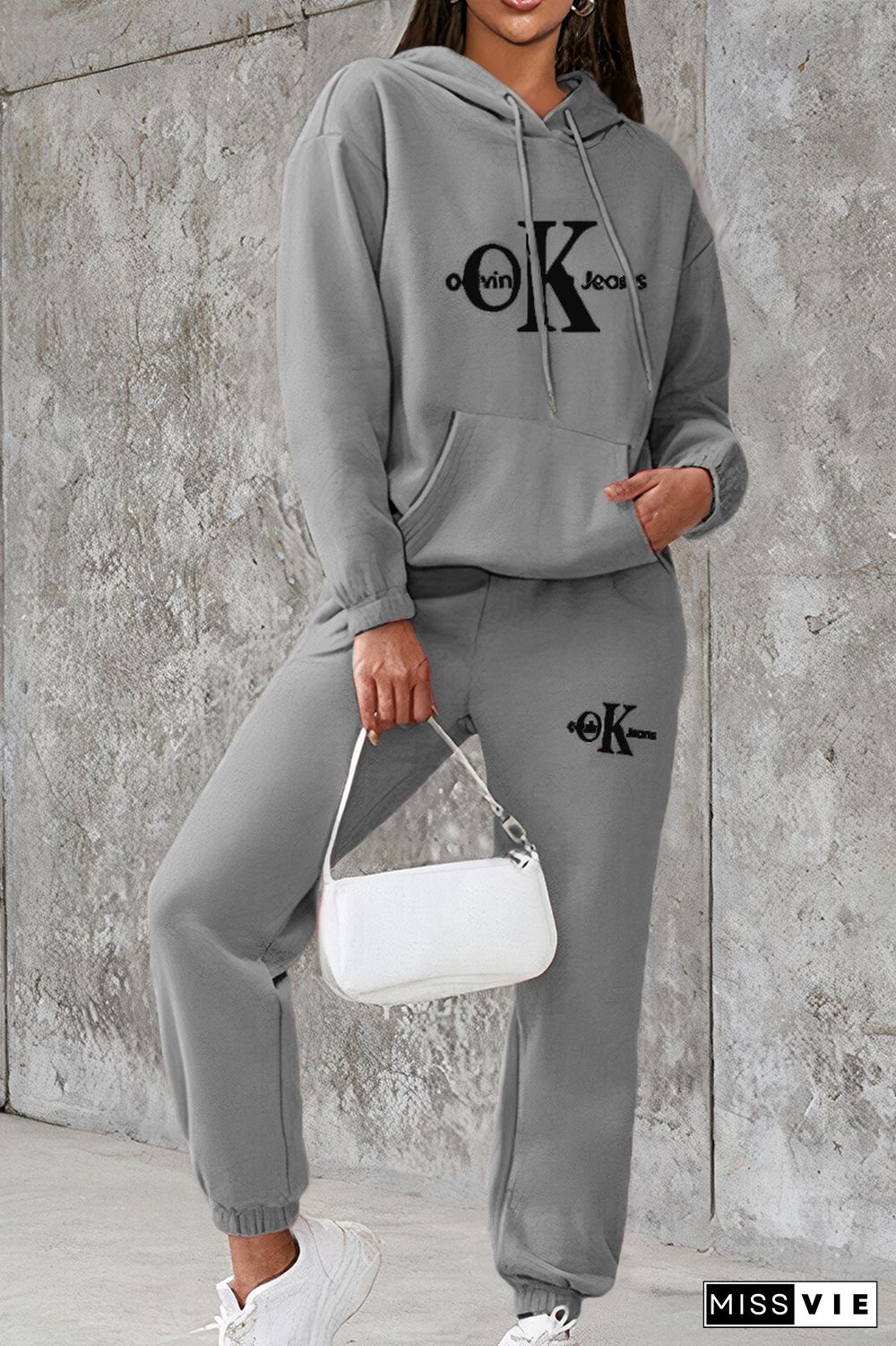 Letter Print Kangaroo Pocket Hoodie & Drawstring Pants Set