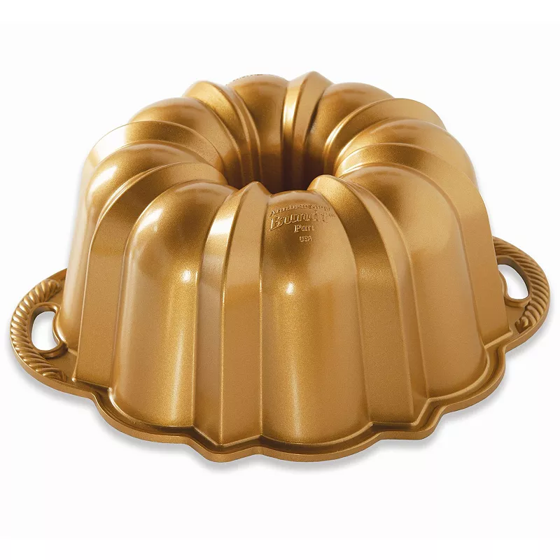 Nordic Ware Anniversary Bundt Pan