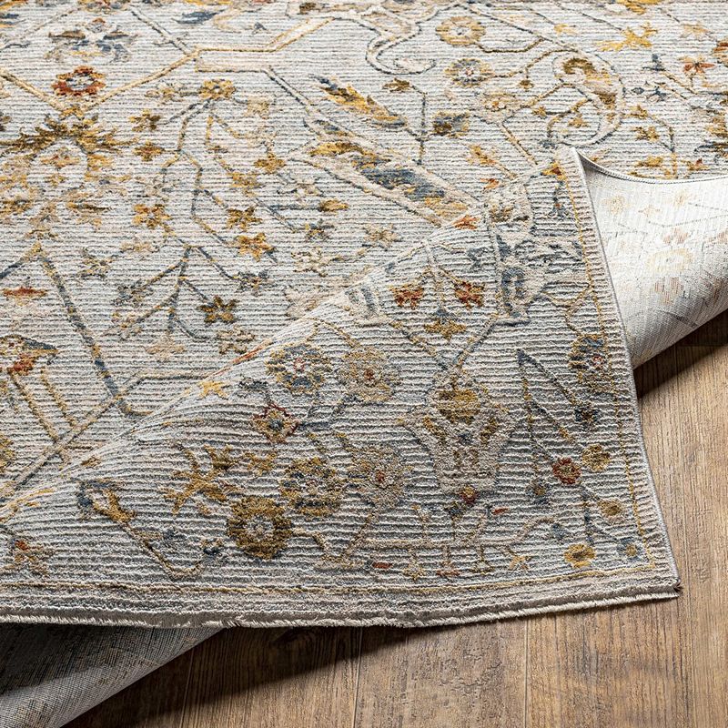 Lythrangomi Traditional Area Rug