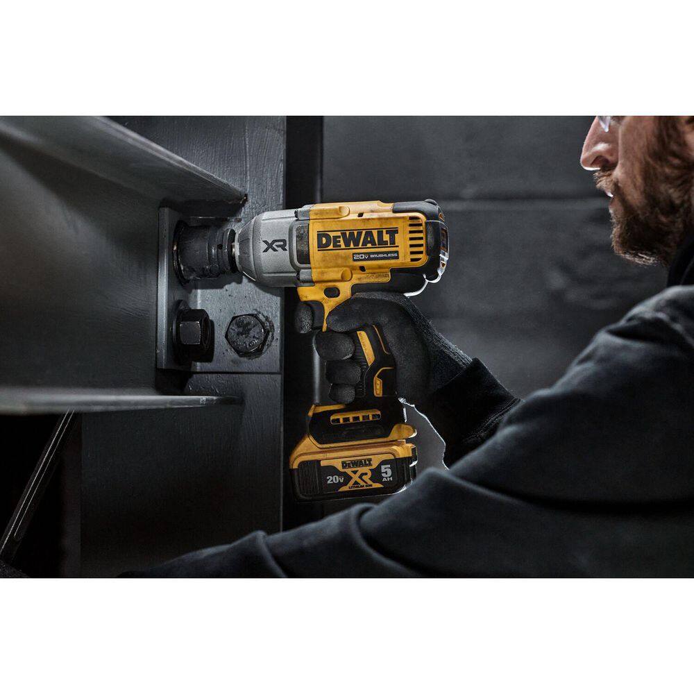 DW 20V MAX Lithium-Ion Cordless 12 in. Impact Wrench Kit DCF900P1