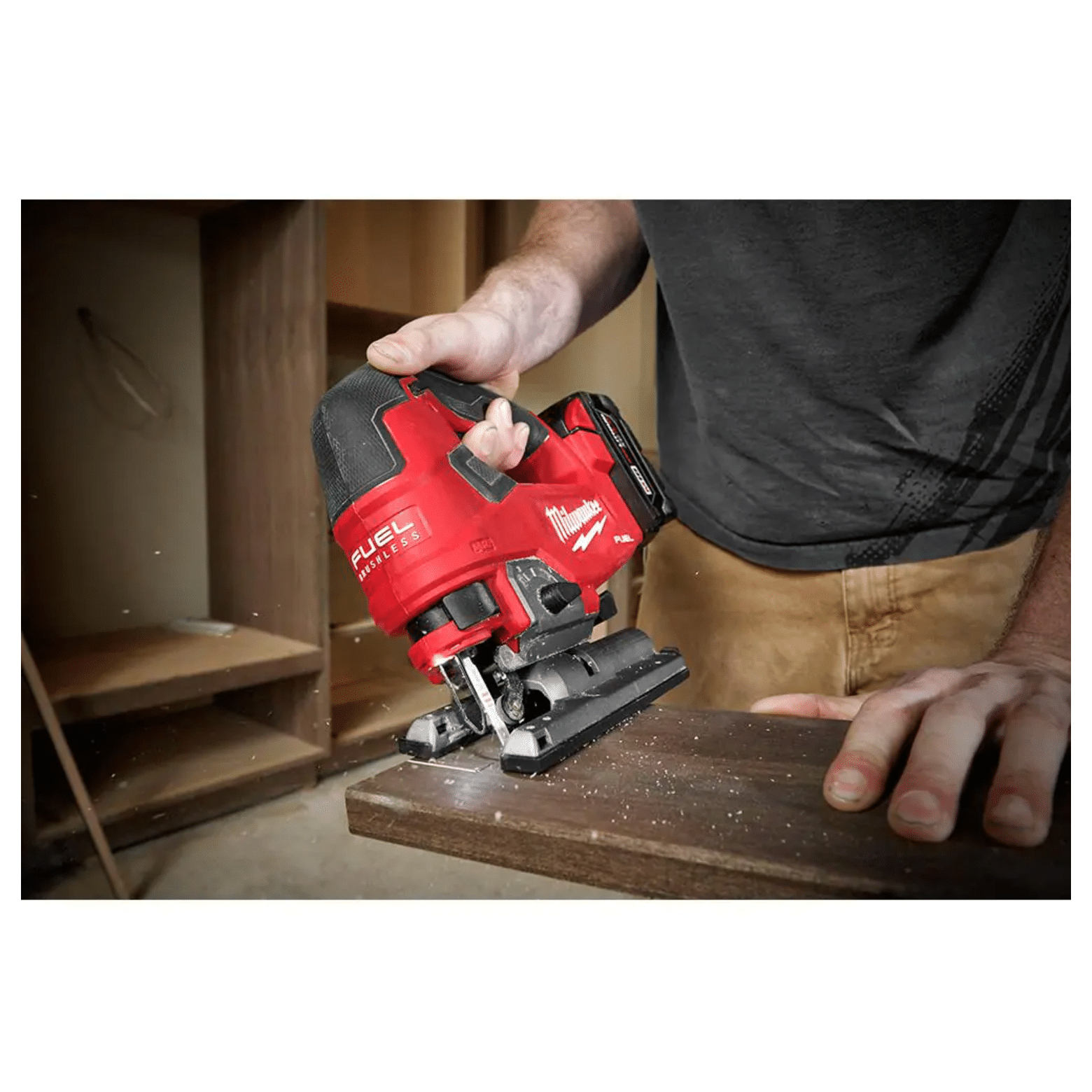 Milwaukee M18 Fuel 18-Volt Lithium-Ion Brushless Cordless Jig Saw， Tool-Only (2737-20)