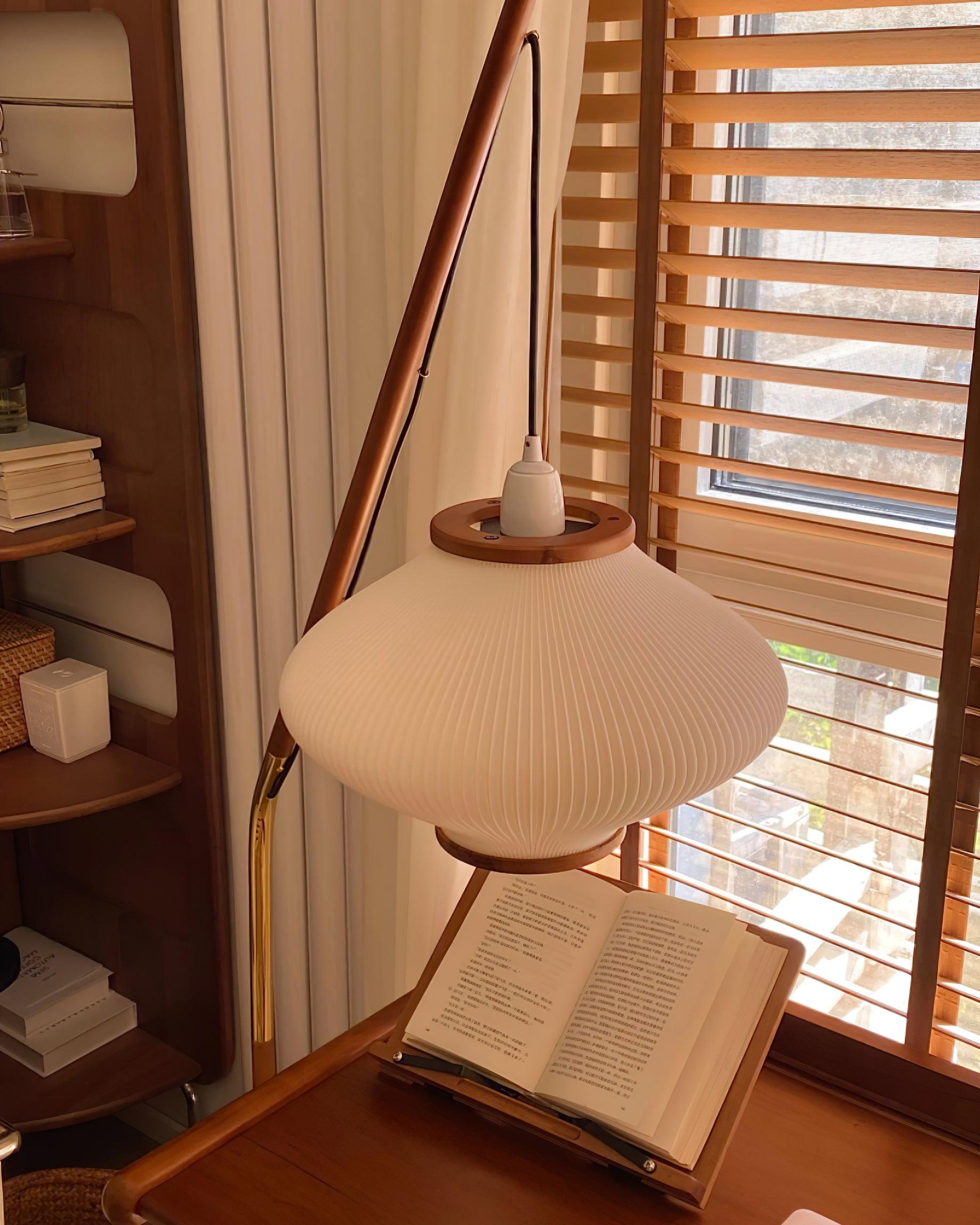 Matsusu Floor Lamp