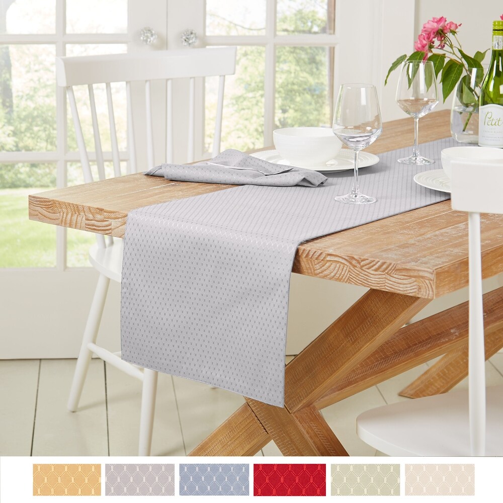 Town   Country Living McKenna Table Runner