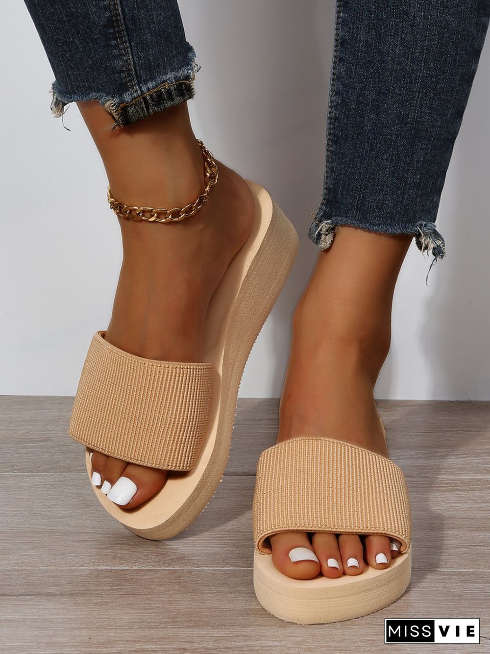 Stretch Upper Casual Wedge Slippers